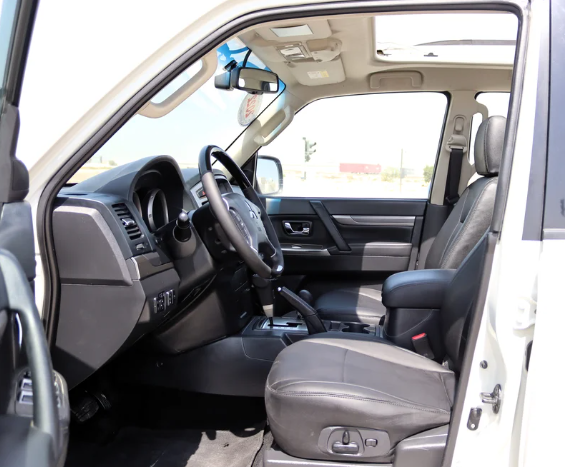 Mitsubishi Pajero GLS Top 5 Door 2022