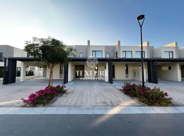 3-bedroom Luxury Townhouse