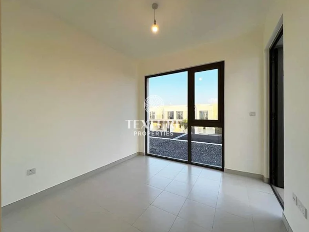 3-bedroom Luxury Townhouse